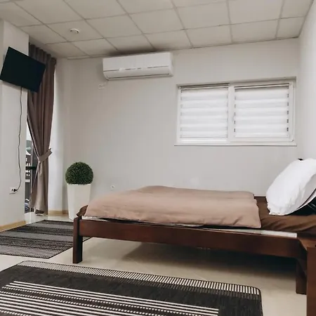 מלון Panorama Tyachiv